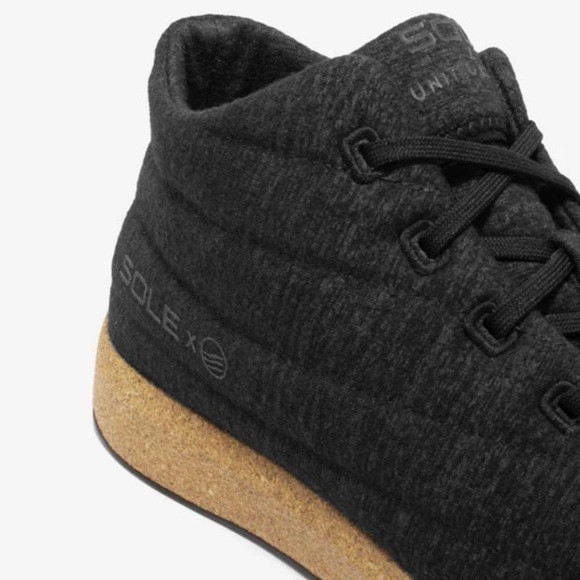 SOLE & UBB Jasper Chukka Ankle Boots in Black - Picture 7 of 16